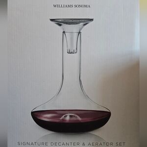 Williams Sonoma Wine Decanter/ Aerator *NIB*